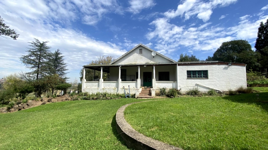 8 Bedroom Property for Sale in Mooi River KwaZulu-Natal