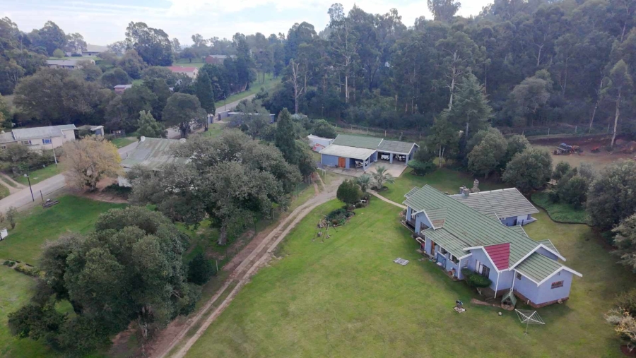 8 Bedroom Property for Sale in Mooi River KwaZulu-Natal