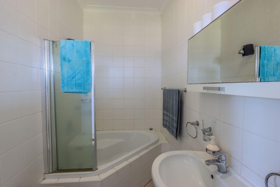 4 Bedroom Property for Sale in Amanzimtoti KwaZulu-Natal