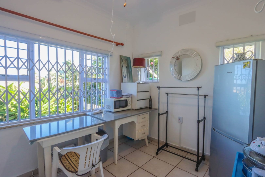 4 Bedroom Property for Sale in Amanzimtoti KwaZulu-Natal