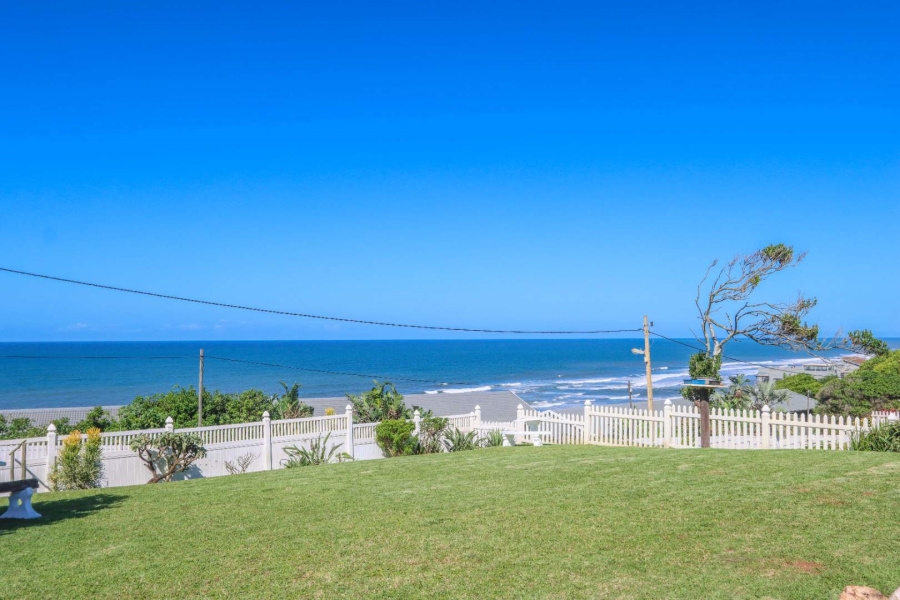 4 Bedroom Property for Sale in Amanzimtoti KwaZulu-Natal