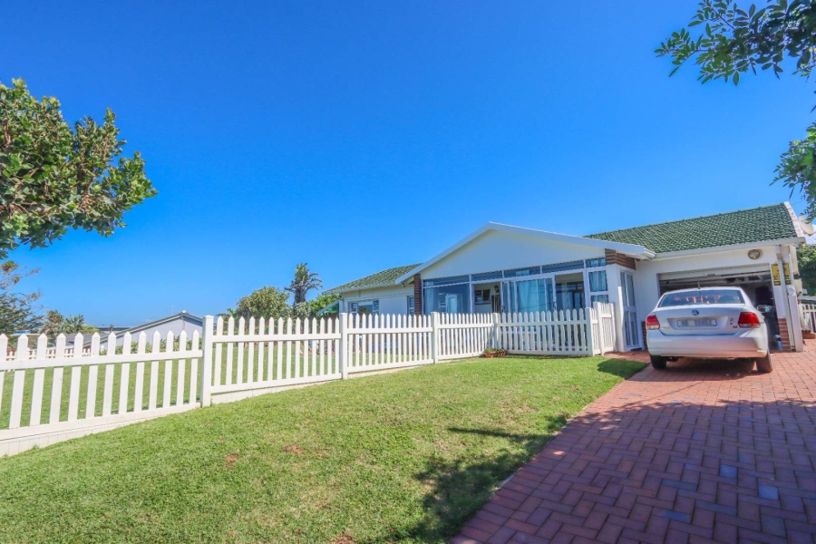 4 Bedroom Property for Sale in Amanzimtoti KwaZulu-Natal