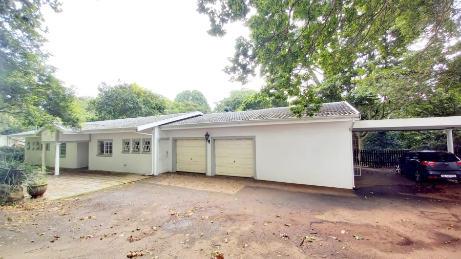 To Let 4 Bedroom Property for Rent in Winston Park KwaZulu-Natal