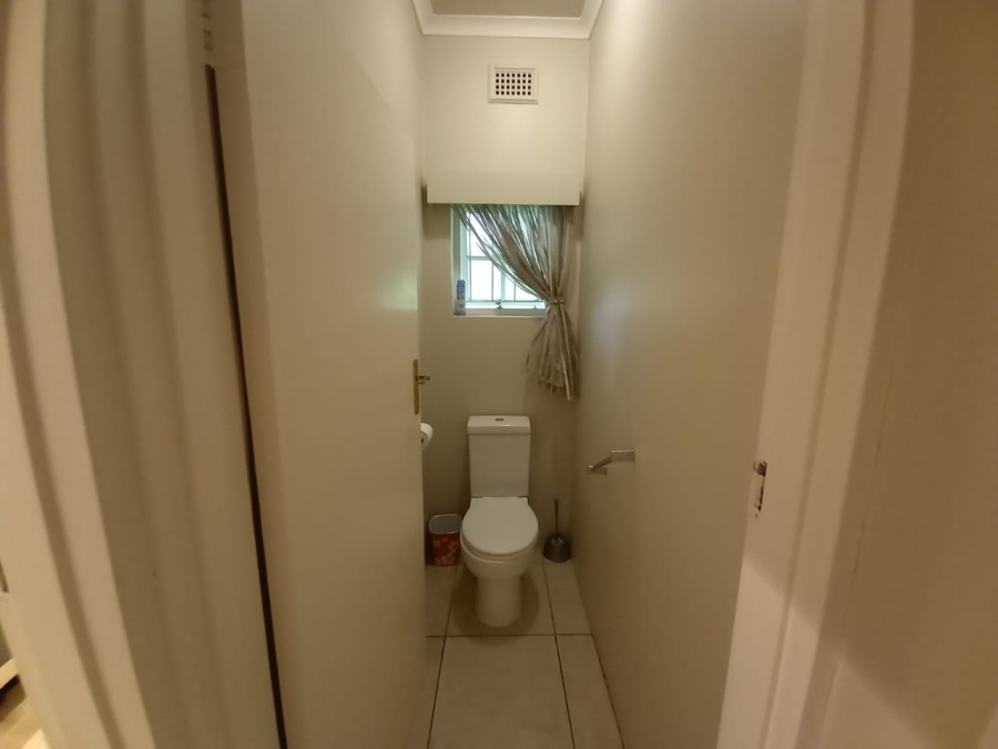 To Let 4 Bedroom Property for Rent in Winston Park KwaZulu-Natal