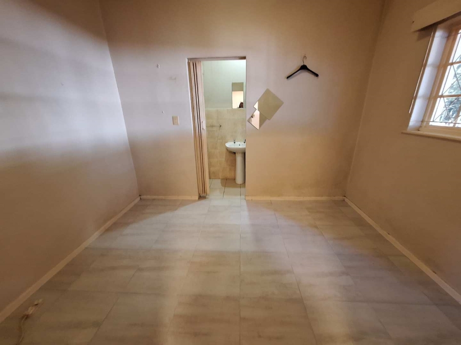 To Let 4 Bedroom Property for Rent in Winston Park KwaZulu-Natal