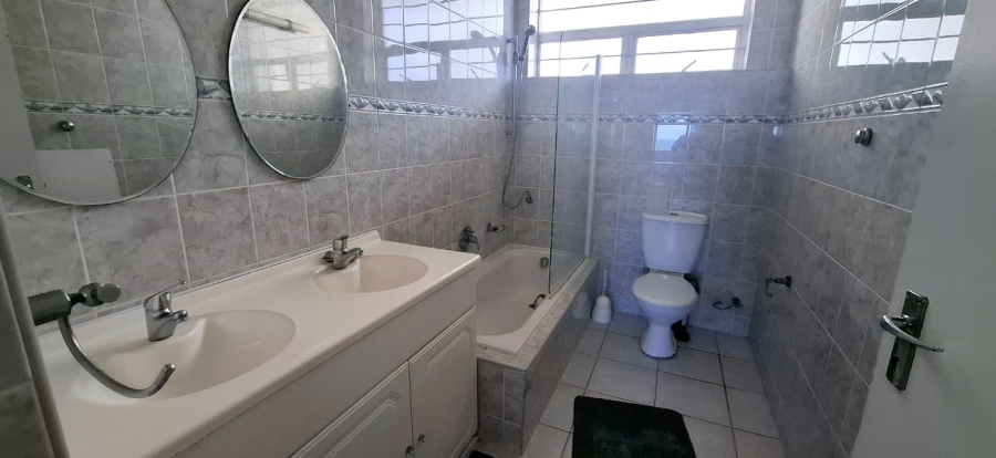 To Let 2 Bedroom Property for Rent in North Beach KwaZulu-Natal