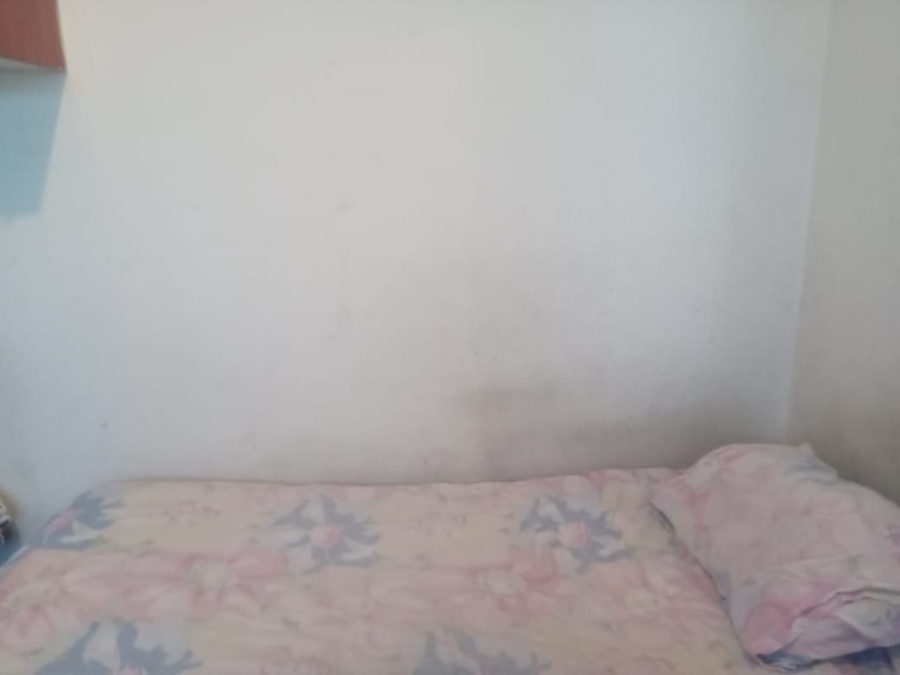 2 Bedroom Property for Sale in Umlazi KwaZulu-Natal