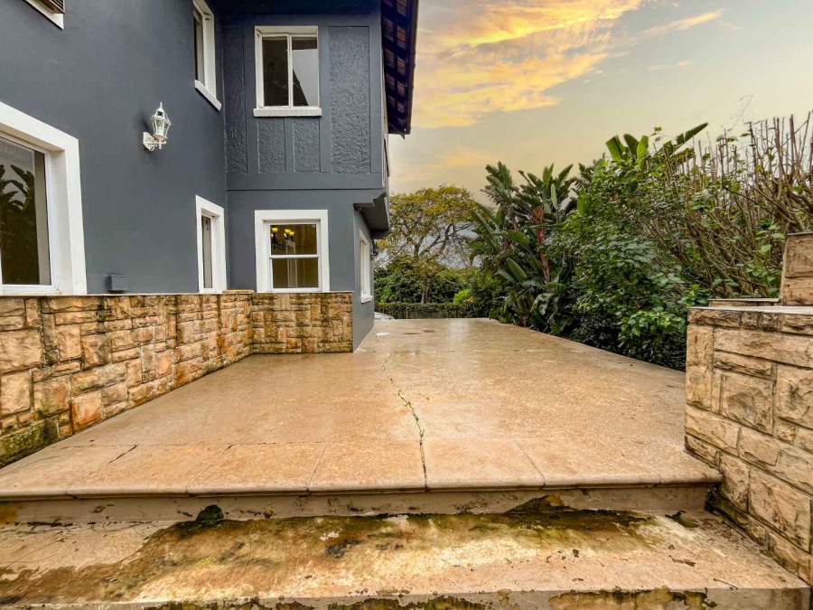 5 Bedroom Property for Sale in Durban North KwaZulu-Natal