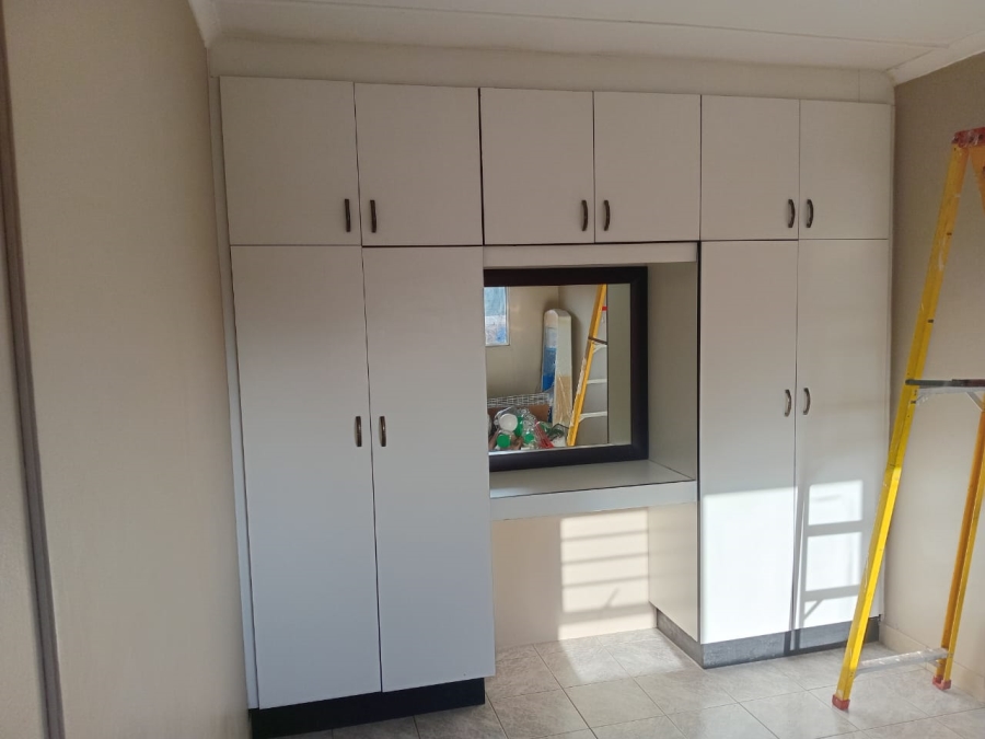 To Let 1 Bedroom Property for Rent in Wildenwide KwaZulu-Natal