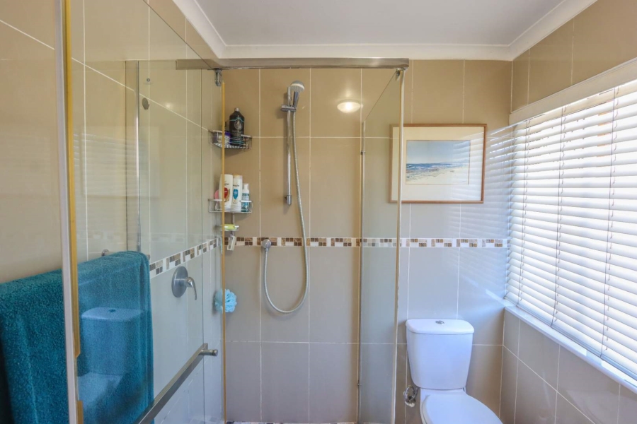 2 Bedroom Property for Sale in Amanzimtoti KwaZulu-Natal