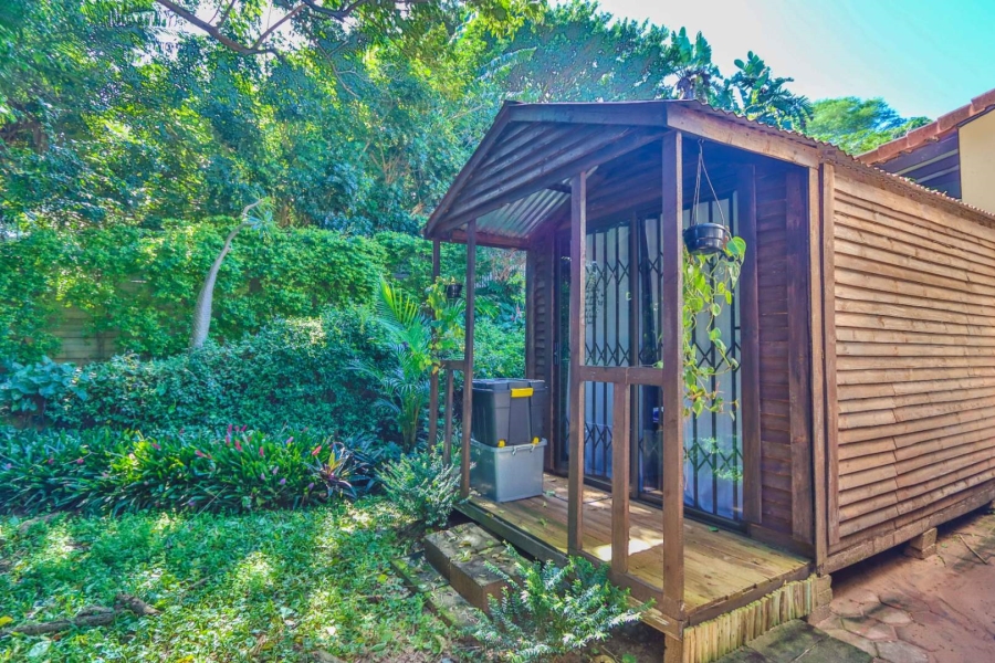 2 Bedroom Property for Sale in Amanzimtoti KwaZulu-Natal