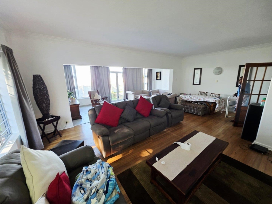To Let 3 Bedroom Property for Rent in Clifton Park KwaZulu-Natal