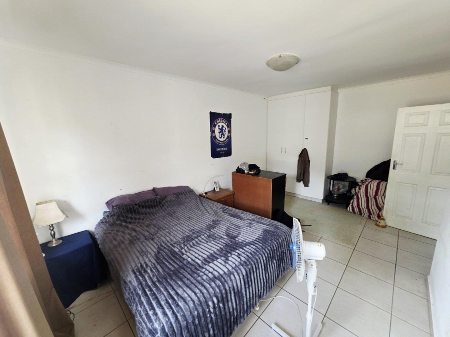 To Let 4 Bedroom Property for Rent in Kloof KwaZulu-Natal