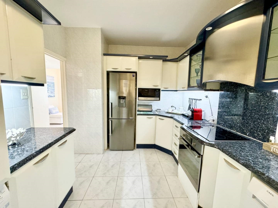 To Let 3 Bedroom Property for Rent in Umhlanga KwaZulu-Natal