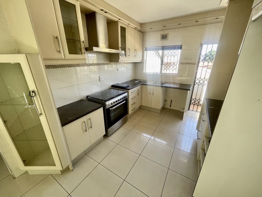To Let 3 Bedroom Property for Rent in Sunningdale KwaZulu-Natal