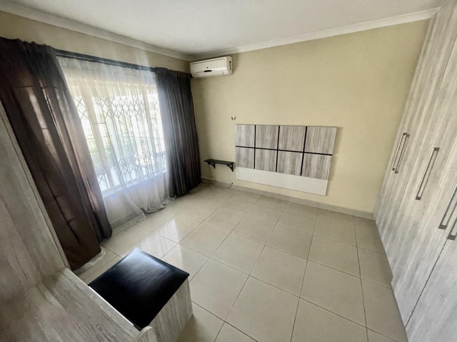 To Let 3 Bedroom Property for Rent in Sunningdale KwaZulu-Natal