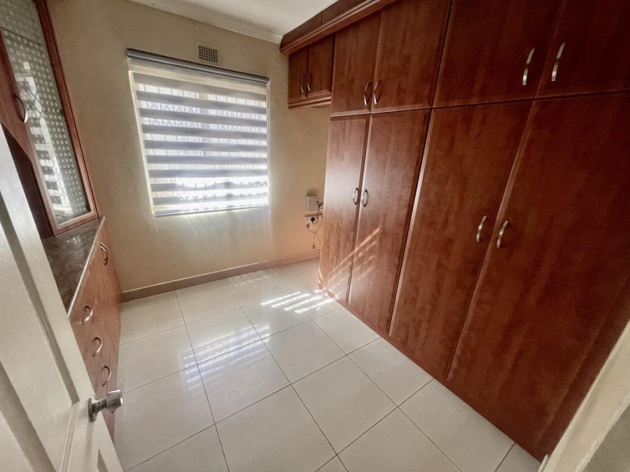 To Let 3 Bedroom Property for Rent in Sunningdale KwaZulu-Natal