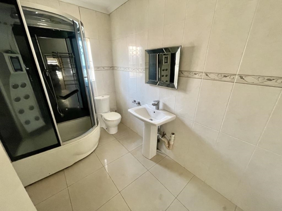 To Let 3 Bedroom Property for Rent in Sunningdale KwaZulu-Natal
