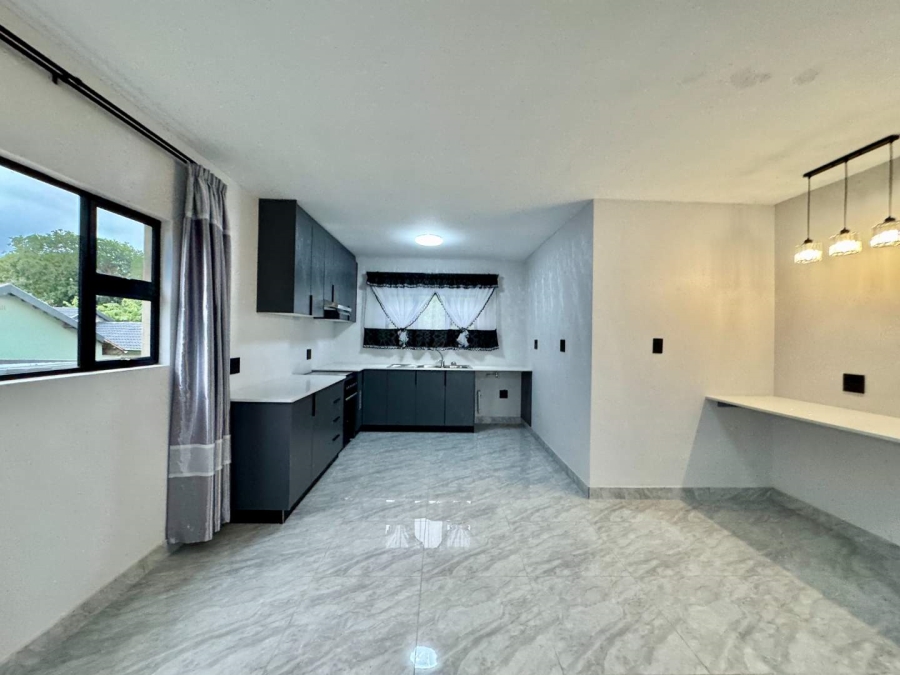 To Let 2 Bedroom Property for Rent in Mount Moreland KwaZulu-Natal