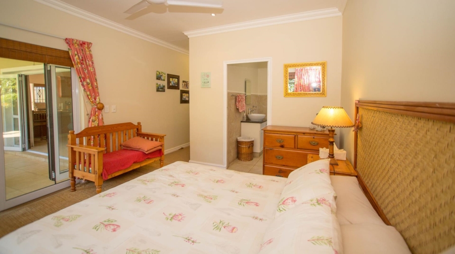 2 Bedroom Property for Sale in Durban North KwaZulu-Natal
