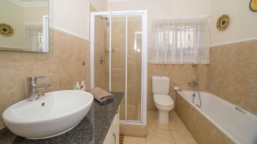 2 Bedroom Property for Sale in Durban North KwaZulu-Natal