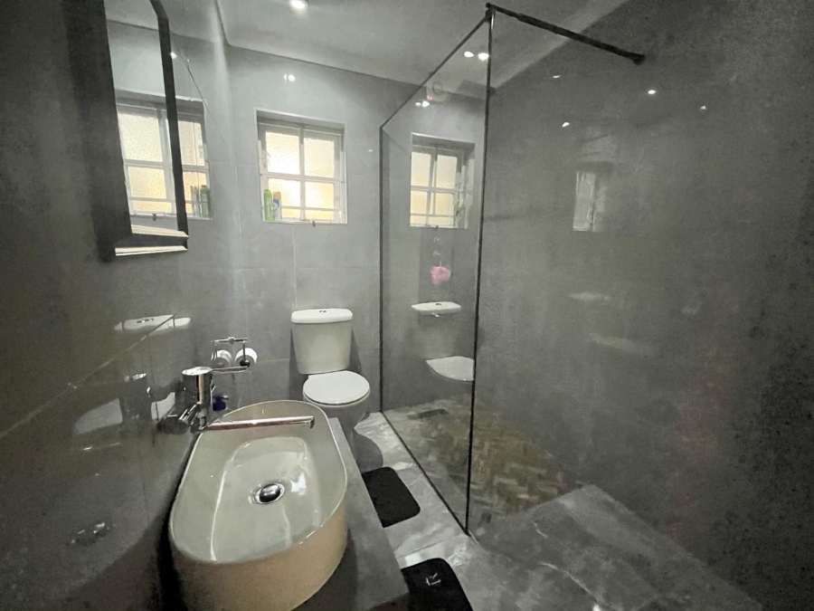 3 Bedroom Property for Sale in Glen Anil KwaZulu-Natal