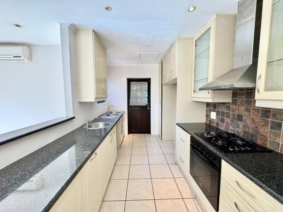 To Let 3 Bedroom Property for Rent in Durban North KwaZulu-Natal