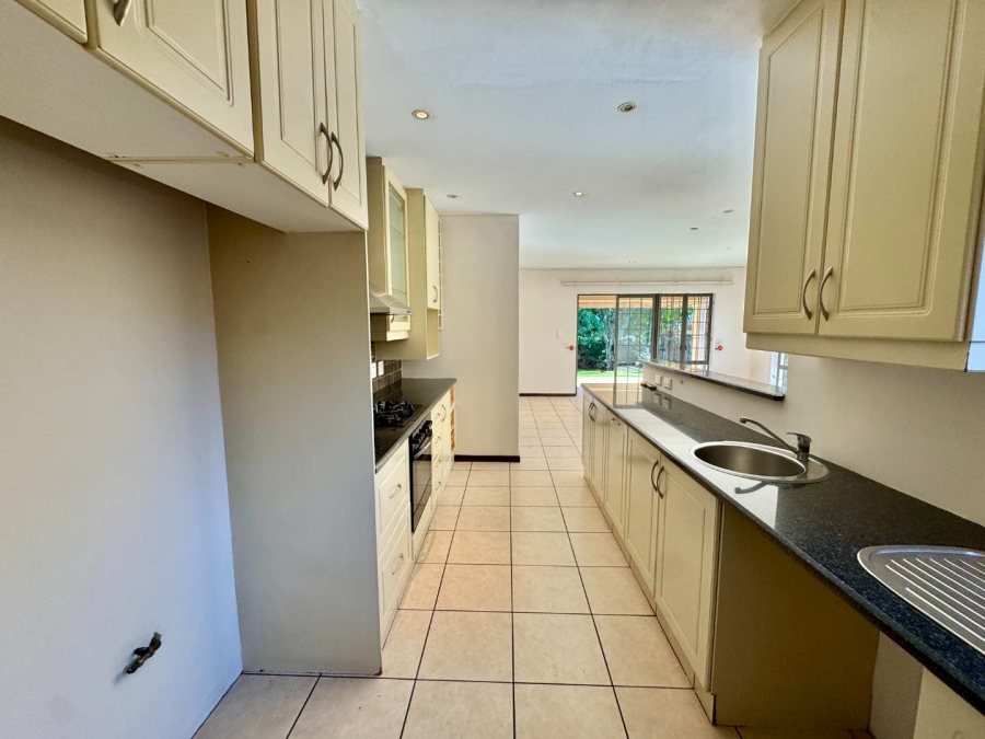 To Let 3 Bedroom Property for Rent in Durban North KwaZulu-Natal