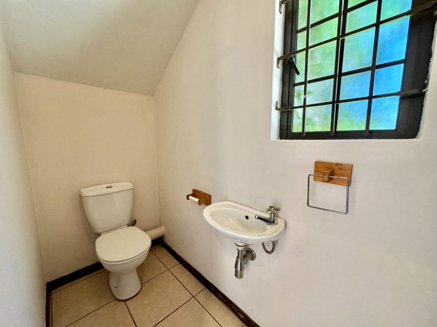 To Let 3 Bedroom Property for Rent in Durban North KwaZulu-Natal