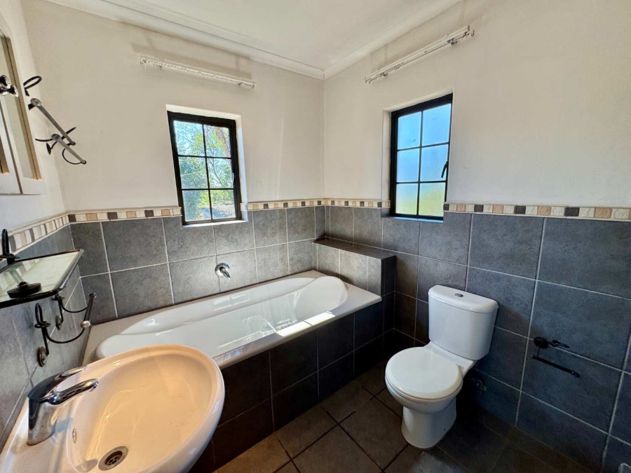 To Let 3 Bedroom Property for Rent in Durban North KwaZulu-Natal