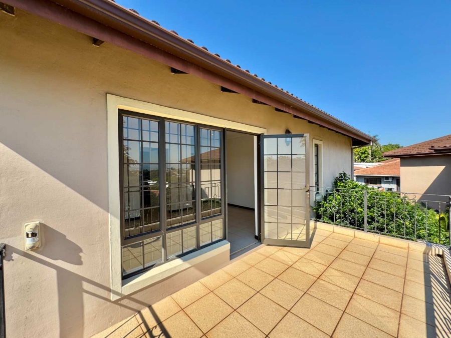 To Let 3 Bedroom Property for Rent in Durban North KwaZulu-Natal