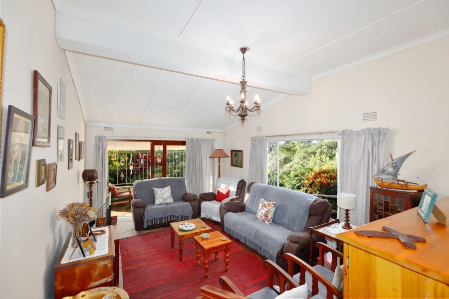6 Bedroom Property for Sale in Queensburgh KwaZulu-Natal