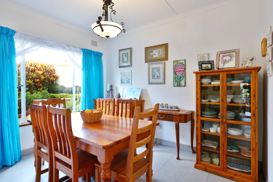6 Bedroom Property for Sale in Queensburgh KwaZulu-Natal