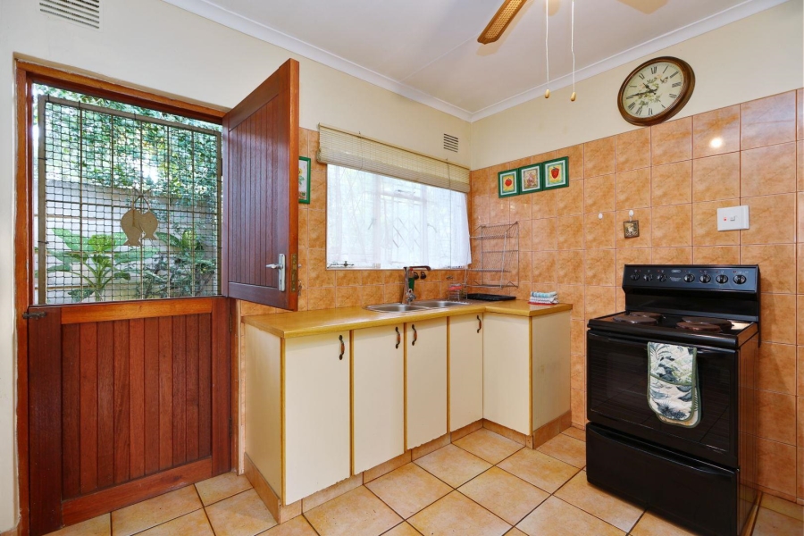 6 Bedroom Property for Sale in Queensburgh KwaZulu-Natal