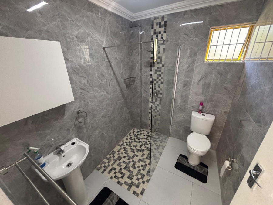 To Let 2 Bedroom Property for Rent in Moseley Park KwaZulu-Natal
