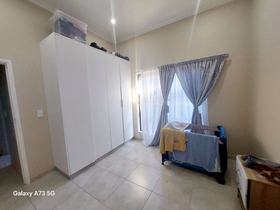 To Let 4 Bedroom Property for Rent in Palm Lakes Estate KwaZulu-Natal