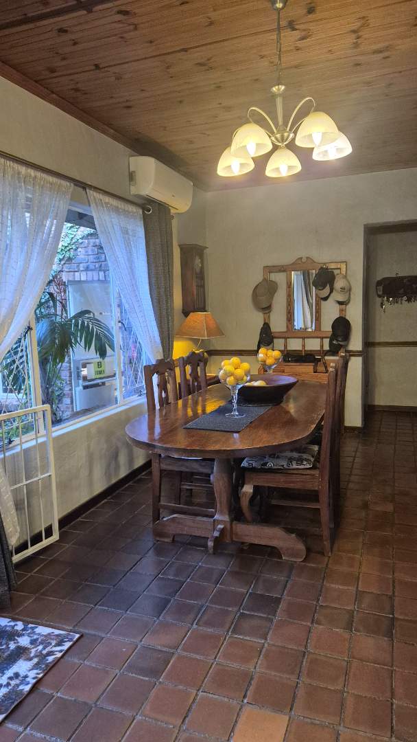 4 Bedroom Property for Sale in Greendale KwaZulu-Natal