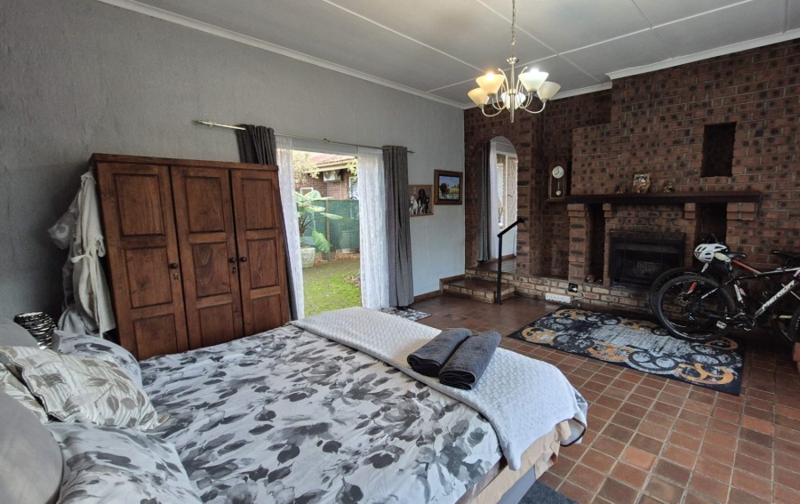 4 Bedroom Property for Sale in Greendale KwaZulu-Natal