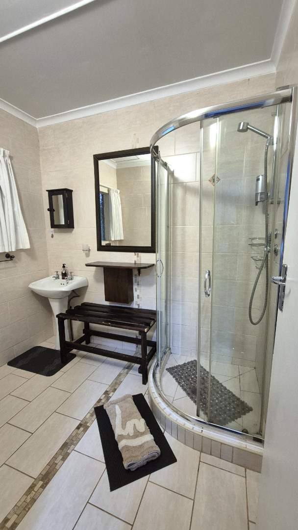 4 Bedroom Property for Sale in Greendale KwaZulu-Natal