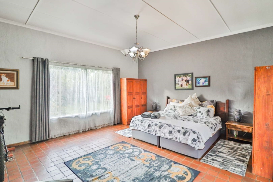 4 Bedroom Property for Sale in Greendale KwaZulu-Natal