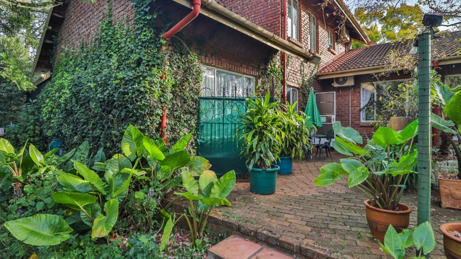 4 Bedroom Property for Sale in Greendale KwaZulu-Natal