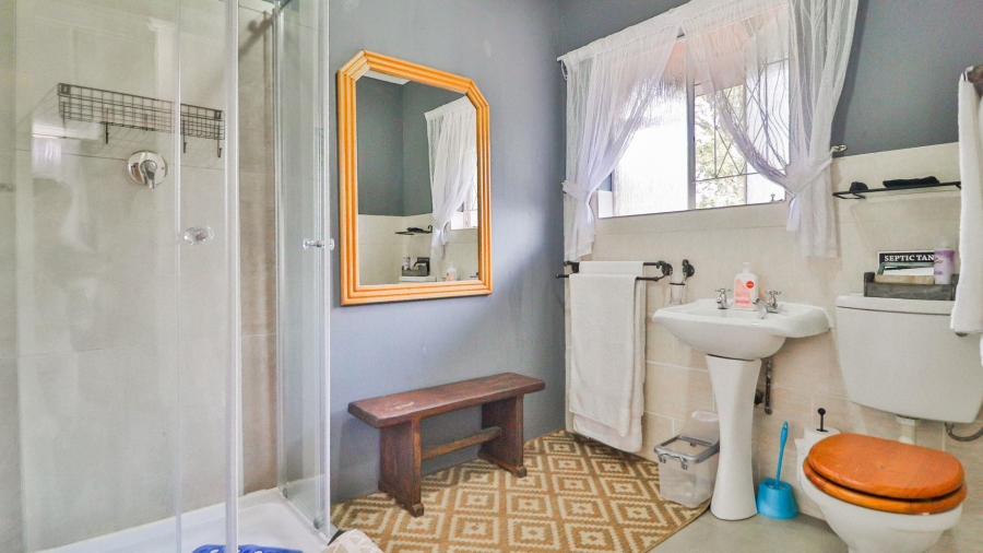 4 Bedroom Property for Sale in Greendale KwaZulu-Natal