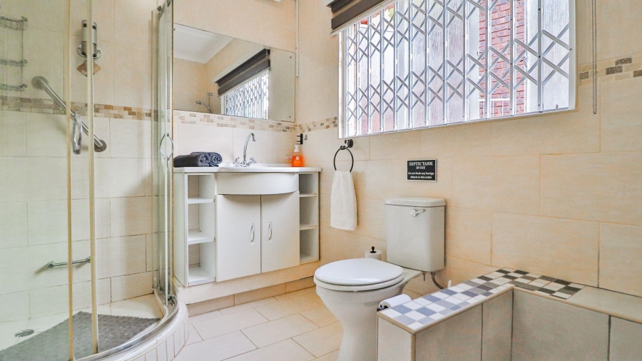 4 Bedroom Property for Sale in Greendale KwaZulu-Natal