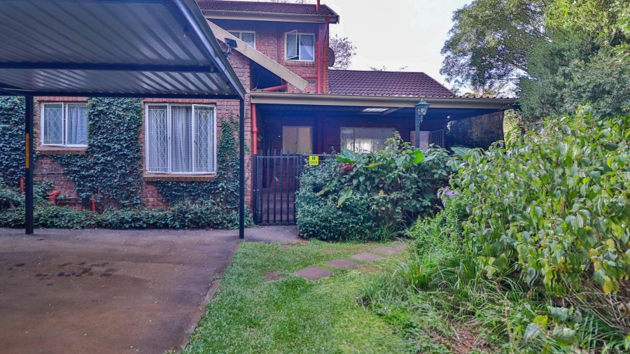 4 Bedroom Property for Sale in Greendale KwaZulu-Natal