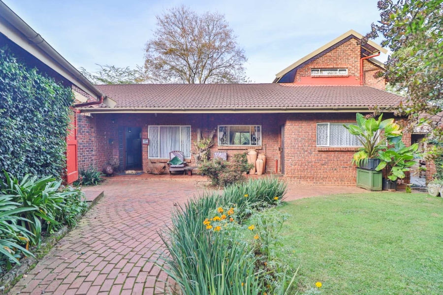 4 Bedroom Property for Sale in Greendale KwaZulu-Natal