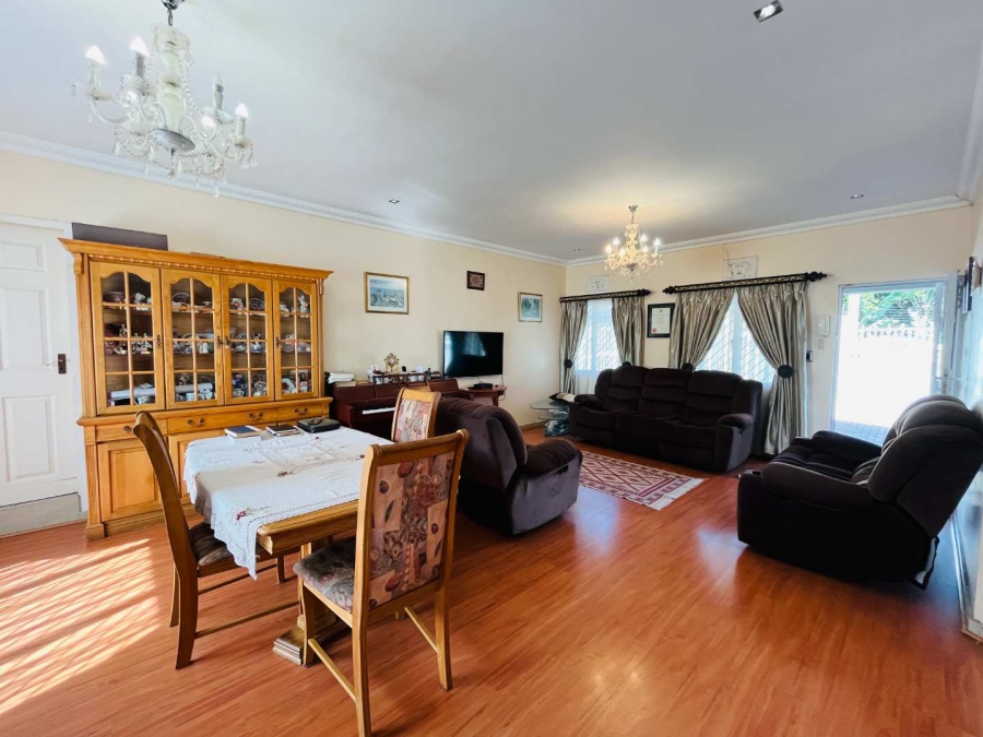 3 Bedroom Property for Sale in Broadway KwaZulu-Natal