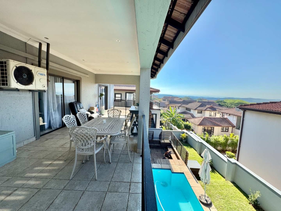 To Let 5 Bedroom Property for Rent in Izinga Ridge KwaZulu-Natal