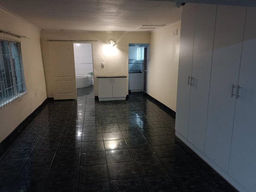 To Let 1 Bedroom Property for Rent in Lincoln Meade KwaZulu-Natal
