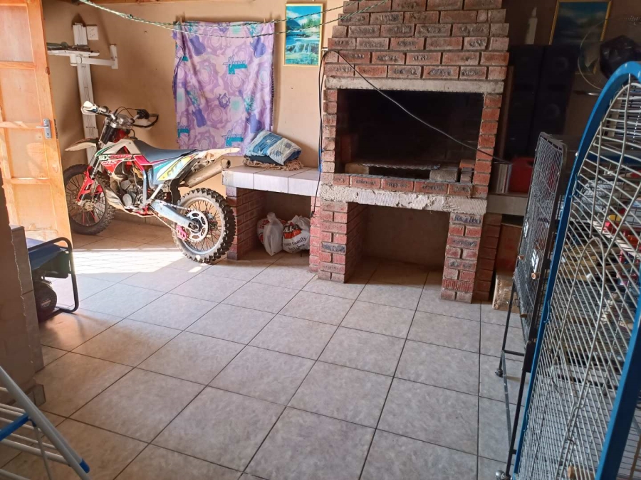 To Let 3 Bedroom Property for Rent in Napierville KwaZulu-Natal