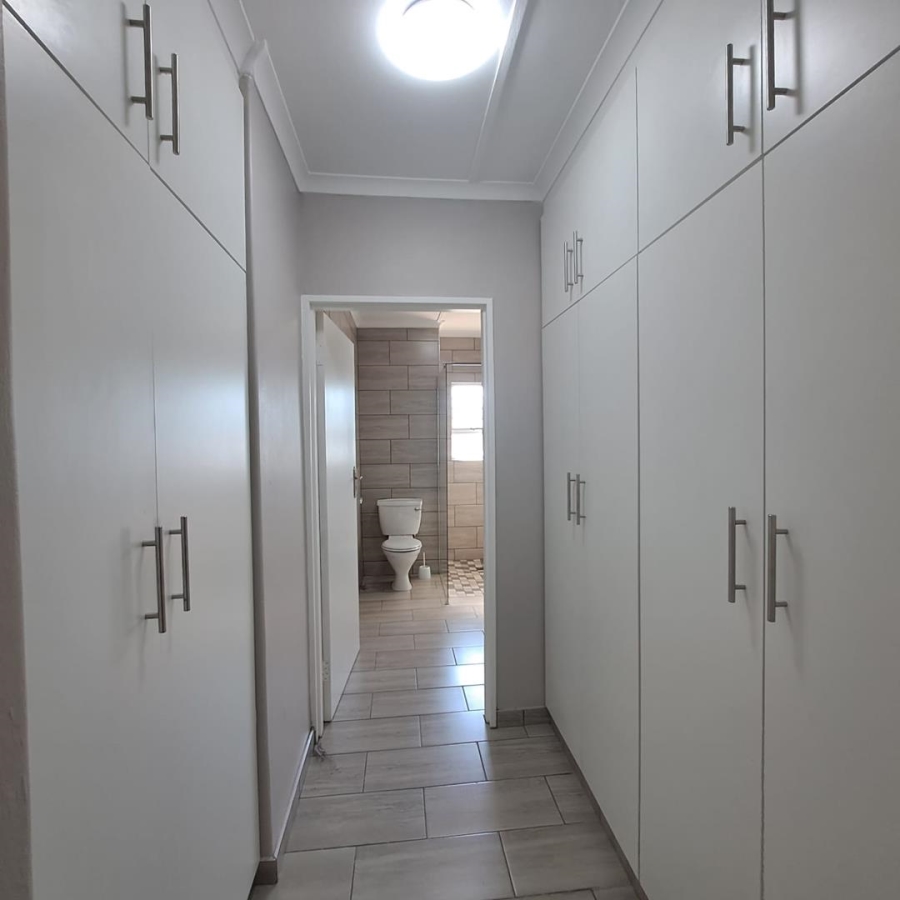 3 Bedroom Property for Sale in Meer En See KwaZulu-Natal